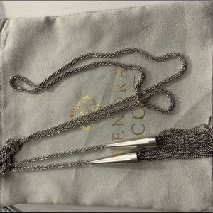 Kendra Scott pharra necklace in silver